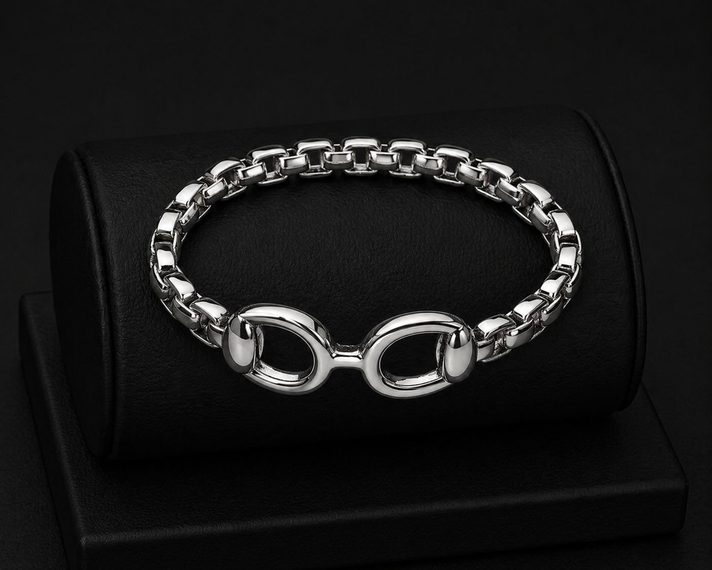 14K Gold Plated Interlocking Center Hinged Bangle Bracelet