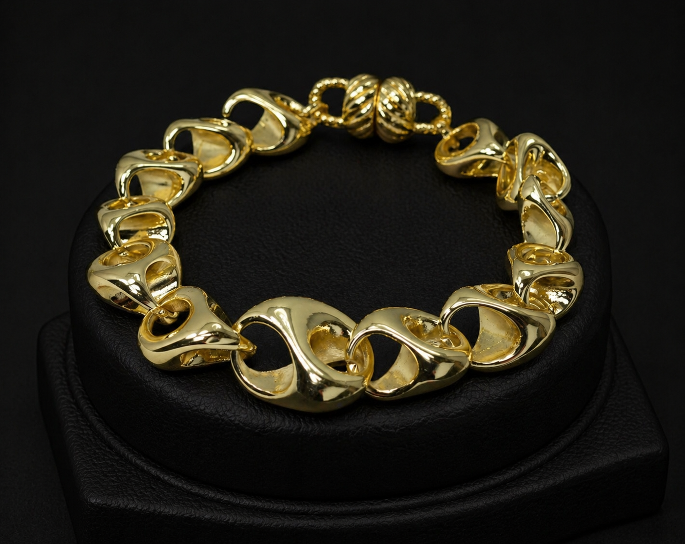 14K GOLD PLATED SCULPTURAL TWISTED MAGNETIC DESIGNER INSPIRED BRACELET