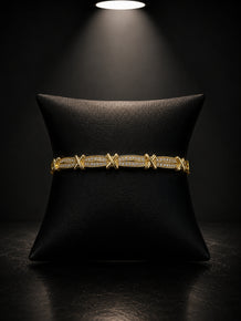 PLATED X BRACELET
